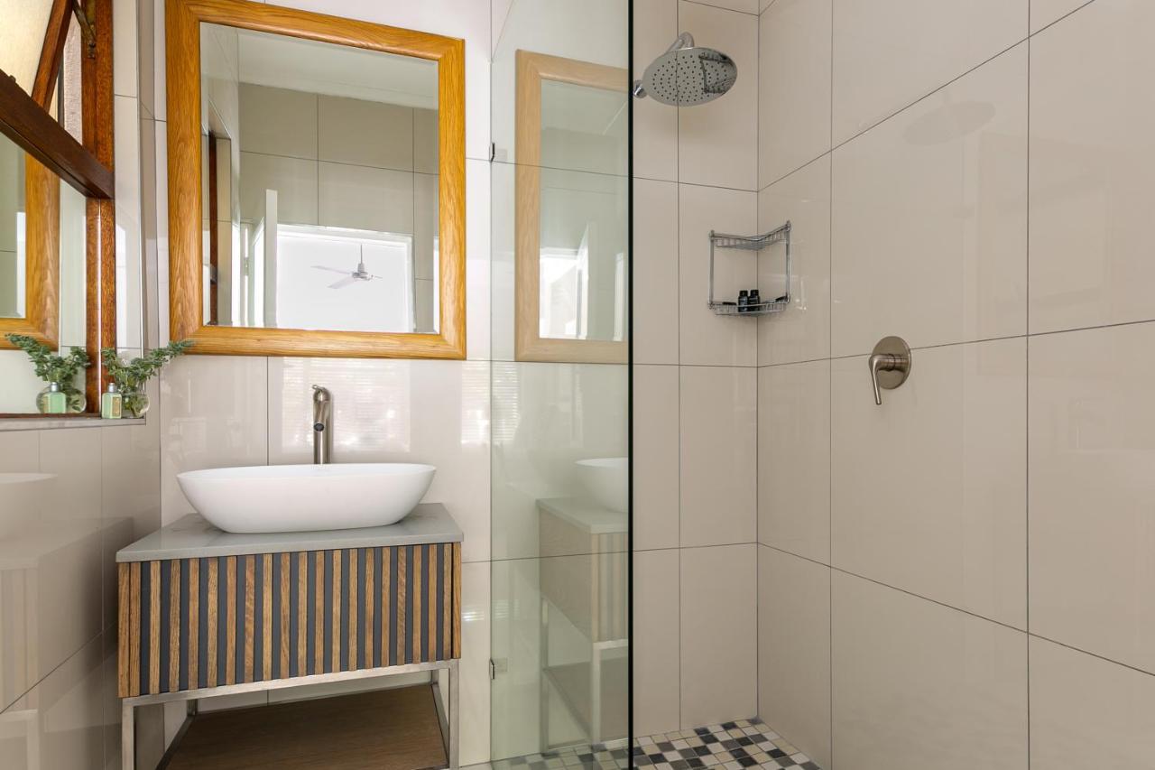 Studios- Camps Bay Apartment *