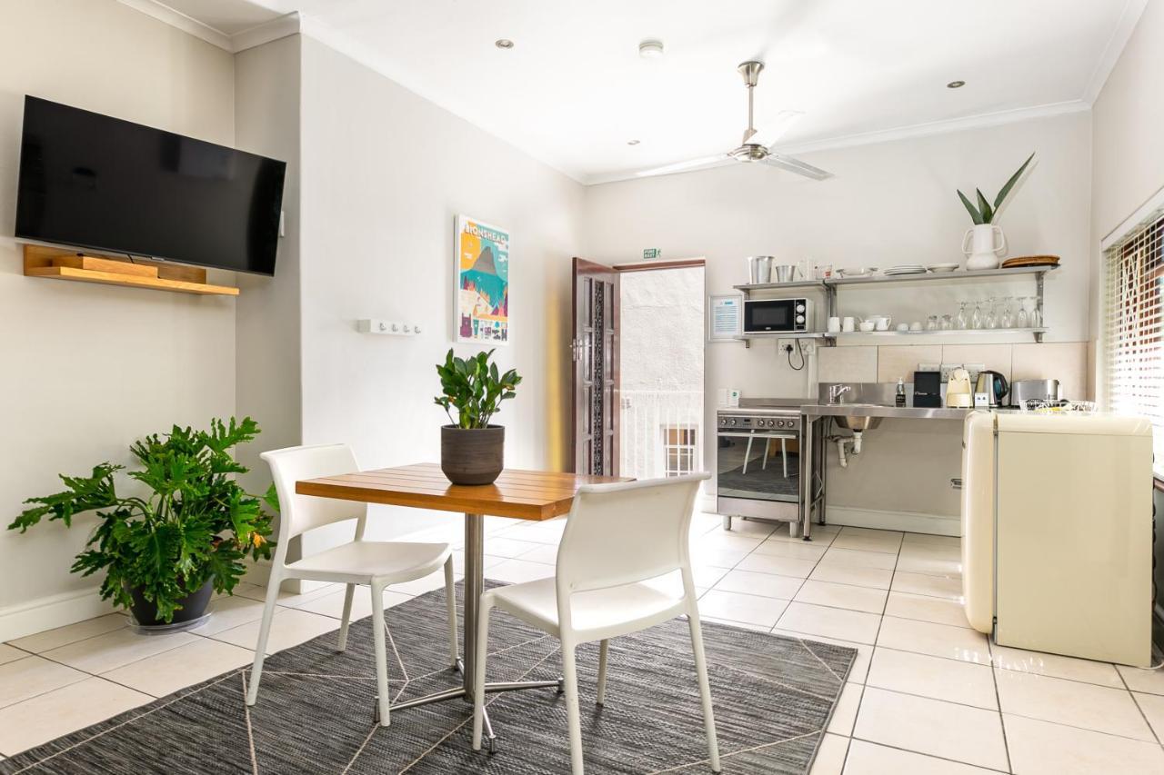 Studios- Camps Bay * Cape Town